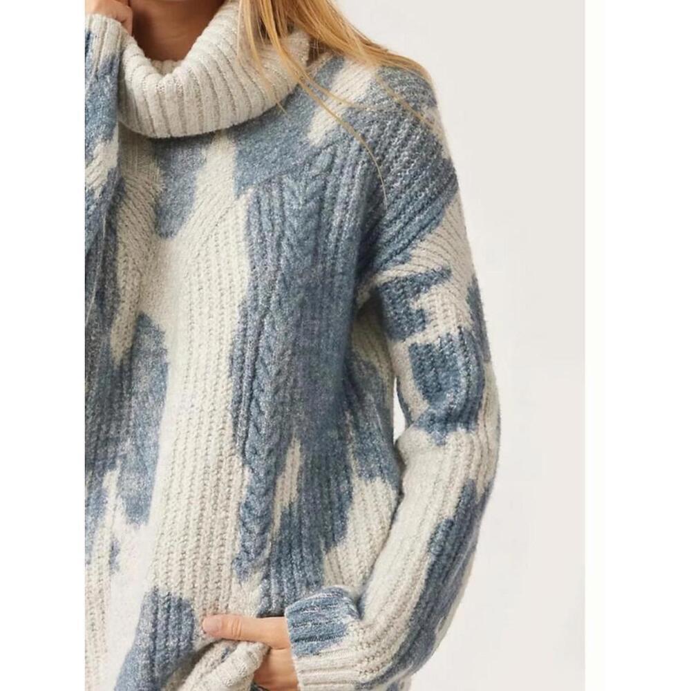 Pilcro Anthropologie Spotted Turtleneck Sweater Cream & Blue Women XS Oversized - Picture 12 of 13